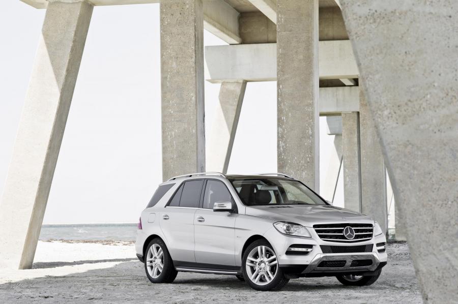  Mercedes-Benz ML-Class 2012 года  (фото 132 из 188)